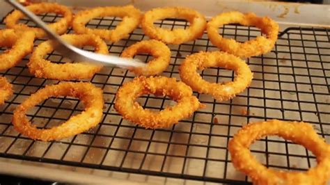 crispy-onion-rings-recipe-how-to-make-crispy image
