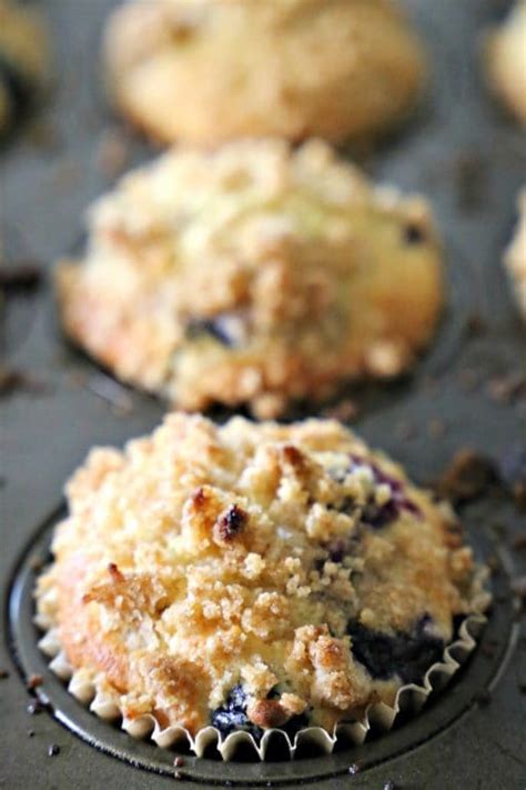 blueberry-muffins-with-crumb-topping-southern-kissed image