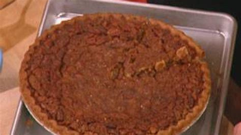 paula-deens-pumpkin-pecan-pie-recipe-rachael-ray image