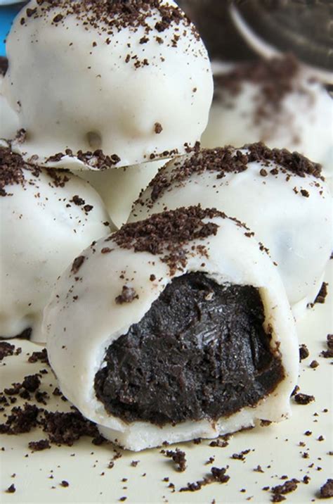 white-chocolate-oreo-truffles-cakescottage image