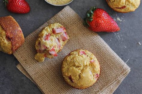 10-easy-gluten-free-muffin-recipes-you-can-make-in-a-flash image