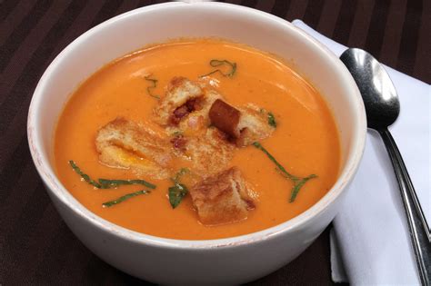 cream-of-tomato-soup-with-bacon-grilled-cheese image