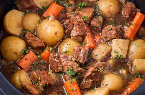 crockpot-beef-stew-with-beer-and-horseradish-the image
