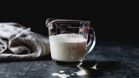 what-is-buttermilk-nutrition-benefits-and-how-to image