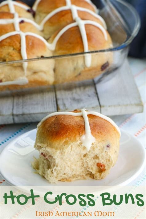 bread-machine-hot-cross-buns-for-easter-irish image