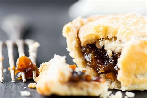 best-mincemeat-pie-the-daring-gourmet image