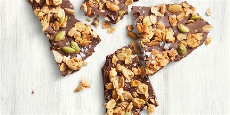 best-aztec-chocolate-granola-bark-recipe-how-to-make image