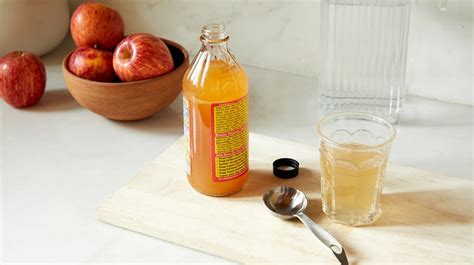6-health-benefits-of-apple-cider-vinegar-backed-by-science image