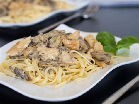 mustard-chicken-pasta-with-mushroom-recipe-gluten image