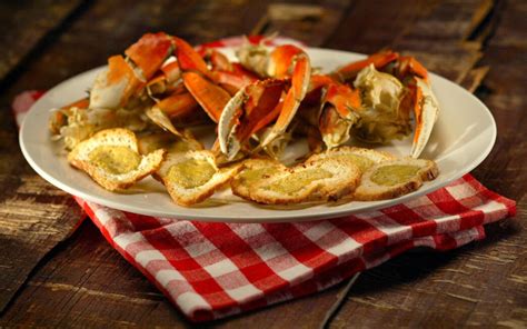 cold-cracked-dungeness-crab-with-crab-toasts image