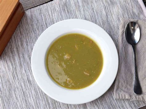 30-minute-pressure-cooker-split-pea-and-ham-soup image
