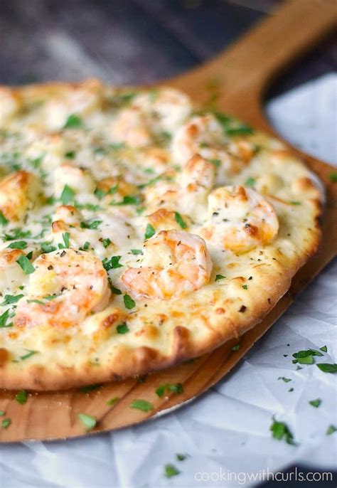 shrimp-scampi-pizza-cooking-with-curls image