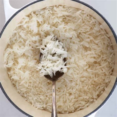 fluffy-perfect-jasmine-rice-stove-top-method image