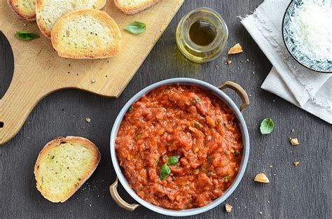 fresh-tomato-dipping-sauce-an-edible-mosaic image