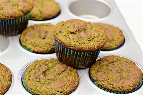 green-smoothie-muffins-and-more-breakfast-on-the-run image