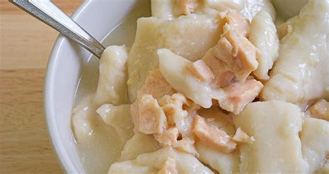 old-fashioned-homemade-chicken-and-dumplings image