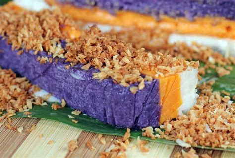sapin-sapin-multi-colored-sweet-rice-cake image