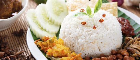 nasi-lemak-traditional-rice-dish-from-malaysia-tasteatlas image