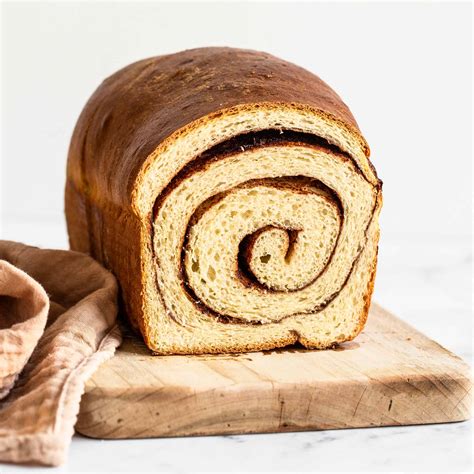 cinnamon-swirl-bread-handle-the-heat image