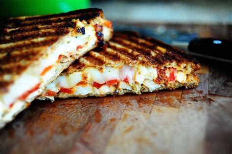 grilled-chicken-and-roasted-red-pepper-panini-the image