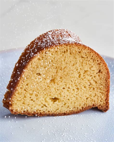 i-tried-carla-halls-five-flavor-pound-cake-kitchn image