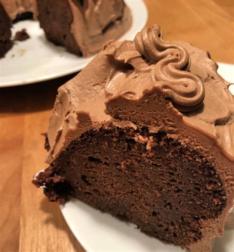 kahlua-chocolate-cake-with-chocolate-kahlua-frosting image
