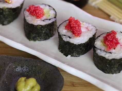 how-to-make-sushi-with-pictures-wikihow image