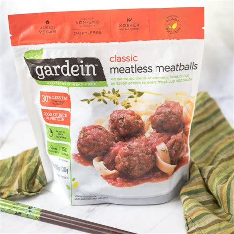 meatless-meatballs-with-sweet-and-spicy-korean-glaze image