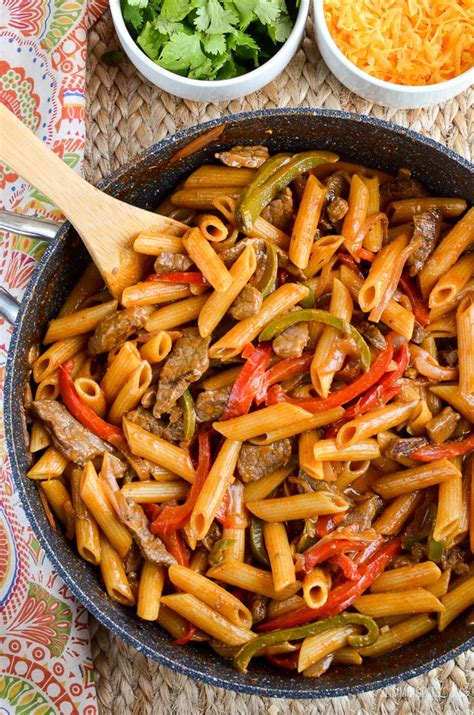 syn-free-one-pot-beef-fajita-pasta-slimming-eats image