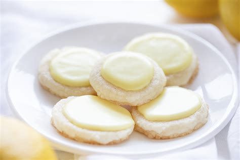 lemon-meltaway-cookies-i-am-baker image