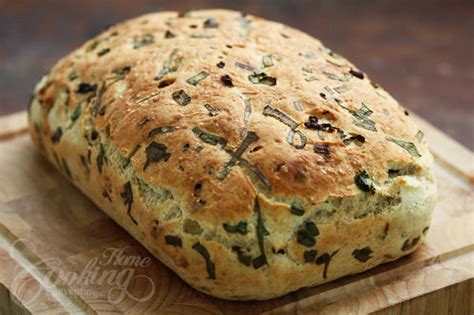 caramelized-onion-bread-recipe-home-cooking image