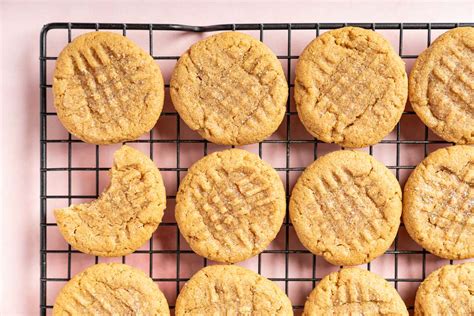 3-ingredient-peanut-butter-cookies-recipe-the-spruce-eats image