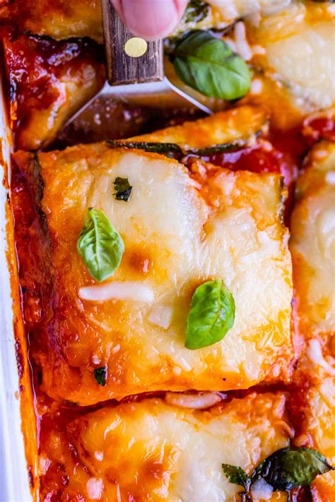 zucchini-lasagna-recipe-easy-and-cheesy-the-food image