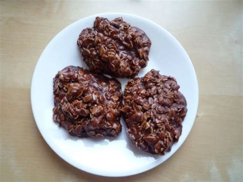 chocolate-oat-no-bake-cookies-recipe-sparkrecipes image