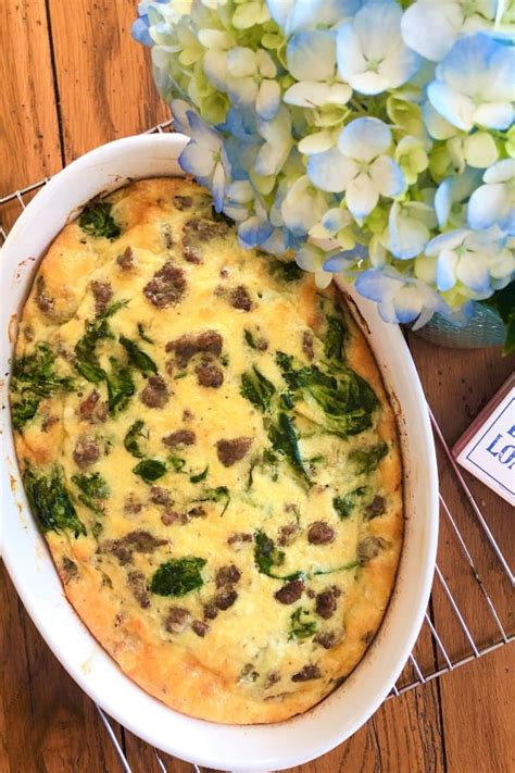 easy-sausage-spinach-and-cheddar-breakfast-casserole image