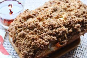 ultimate-banana-nut-bread-recipe-with-a-streusel-topping image