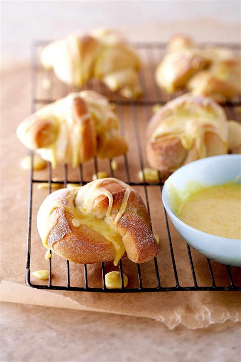orange-bowknots-with-icing-better-homes-gardens image