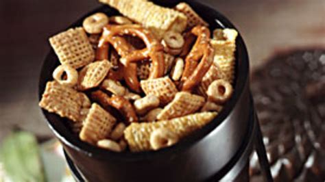 honey-roasted-chex-mix-recipe-pillsburycom image