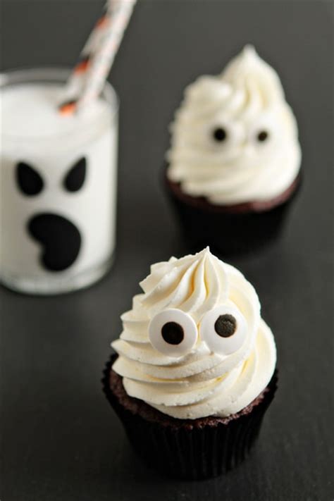halloween-cupcakes-my-baking-addiction image