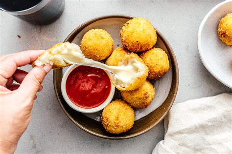 how-to-make-cheesy-potato-balls-i-am-a-food-blog image