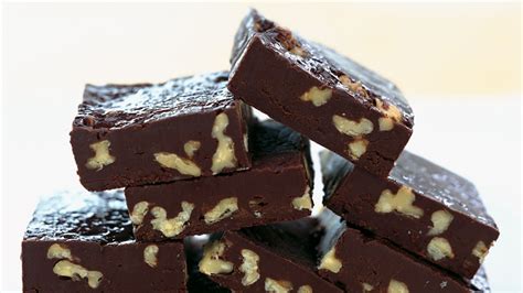 bittersweet-chocolate-and-walnut-fudge-recipe-bon image