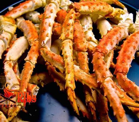 steamed-alaskan-king-crab-legs-recipe-sidechef image