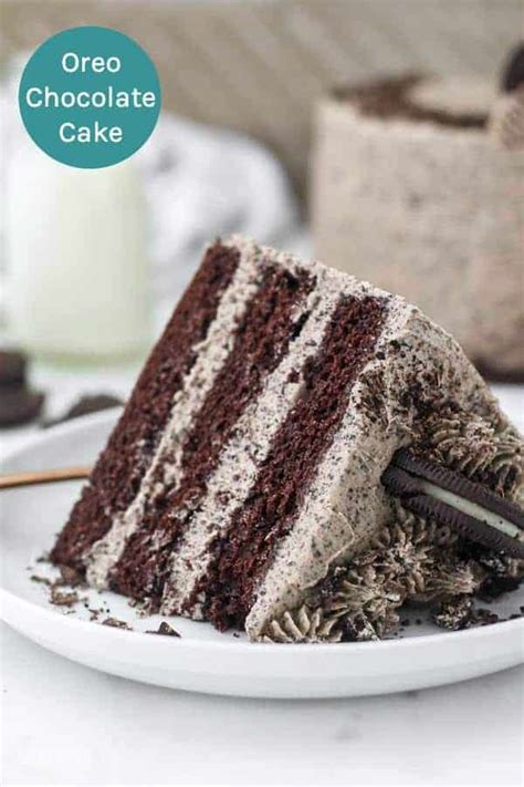 easy-chocolate-oreo-cake-with-creamy-oreo-frosting image