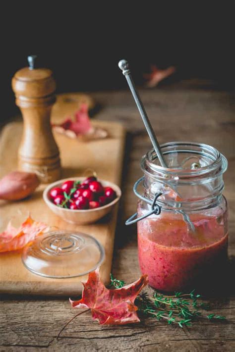 cranberry-vinaigrette-healthy-seasonal image
