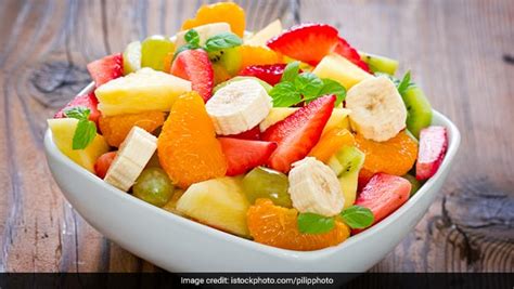 diabetes-heres-the-ultimate-low-sugar-fruit-salad image