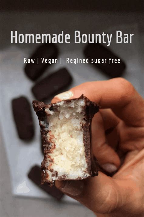healthy-coconut-candy-bars-bounty-bar-mounds-bar image