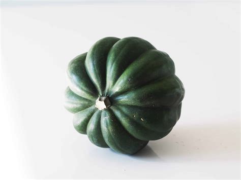 acorn-squash-for-babies-first-foods-for-baby-solid-starts image