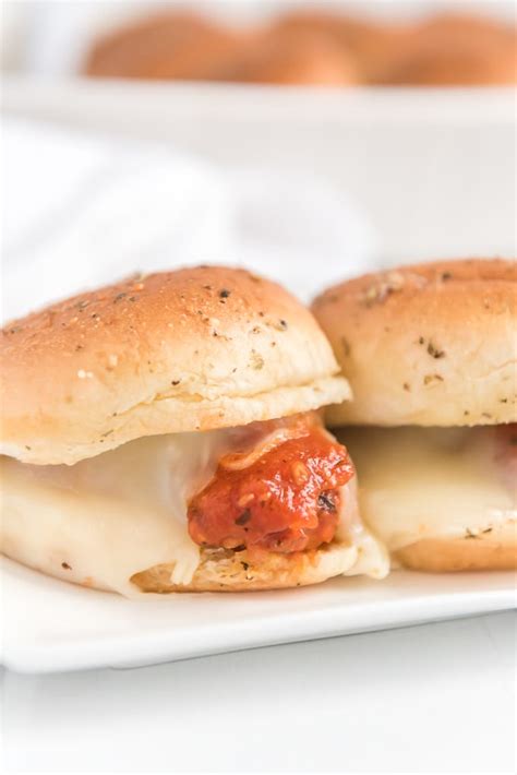 easy-meatball-sliders-deliciously-sprinkled image