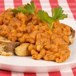 slow-cooker-classic-boston-style-baked-beans-canadian image