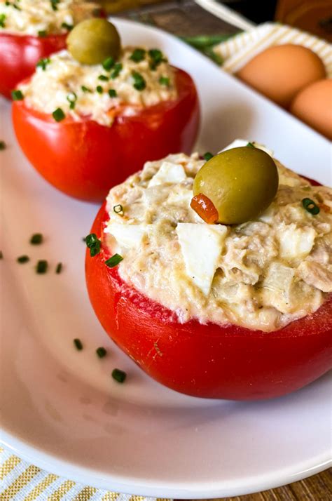 the-ultimate-stuffed-tomatoes-with-spanish-tuna-salad image